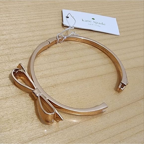 Kate Spade Love Notes Rose Gold Bow Skinny Clasp Bangle Bracelet - Picture 6 of 7